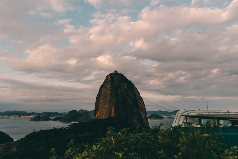 Iconic sugarloaf mountain overlooking guanabara bay, rio de janeiro.